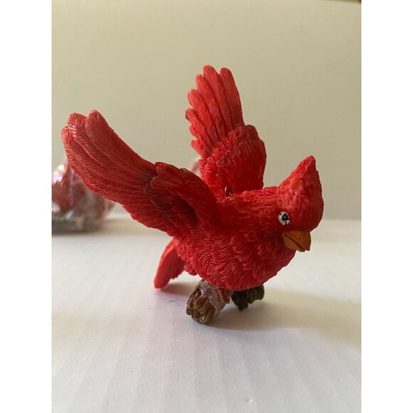 Red Robin 4" Resin Christmas Ornaments, Hanging and Standing (Qty. 5) - Picture 6 of 7